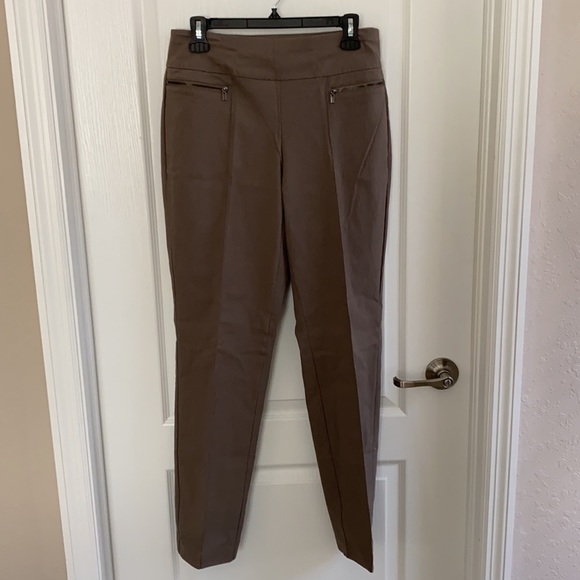Ladies Taupe Slacks-M - Picture 2 of 5
